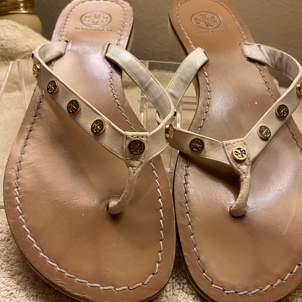 Tory Burch Beige Leather Sandals with Gold Accents
